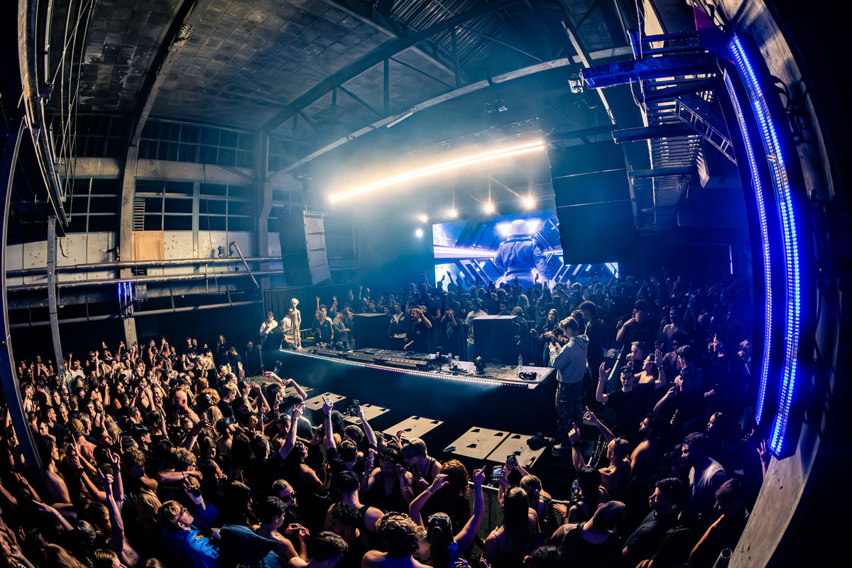 Loading... just a sec